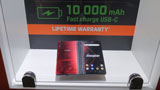 Energizer pensa ai ''pieghevoli''. Ecco il Power Max 8100S con doppio display (pieghevole) e batteria da 10.000mAh | VIDEO