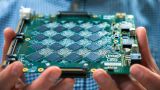 Intel, luce verde per continuare a fare affari con Huawei