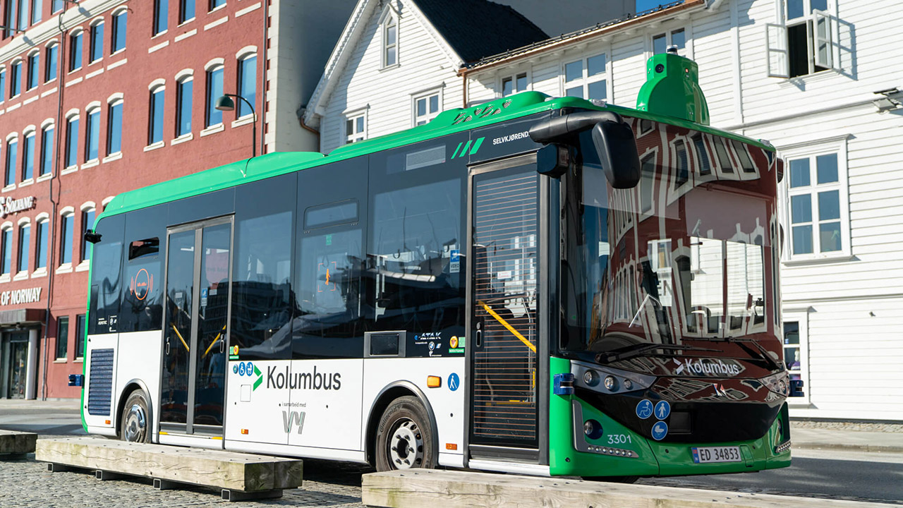 Gjennombrudd i Norge: en autonom buss går i drift, og det er ikke bare en prototype