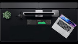 Lumina Desk mette uno schermo dentro (e non sopra) la scrivania