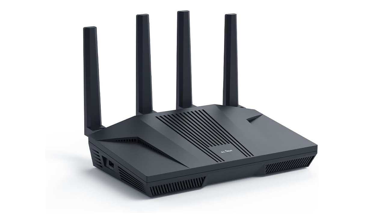GL.iNet GL-MT6000 è un router con tecnologia Wi-Fi 6 e VPN avanzate che costa molto poco per quello che offre