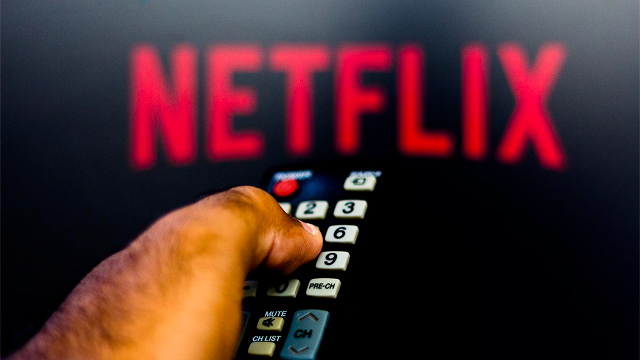 Netflix non ha aumentato i prezzi in Italia. Ma potrebbe farlo presto