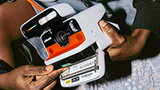 Polaroid Flip: con autofocus sonar per foto istantanee sempre a fuoco
