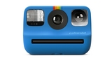 La fotocamera istantanea Polaroid Go Gen 2 porta alcune novità e la colorazione blu