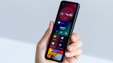 Essential: Andy Rubin mostra un nuovo smartphone lunghissimo 'radicalmente diverso'