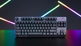 ROG Strix Scope RX TKL Wireless Deluxe, competitività senza cavi