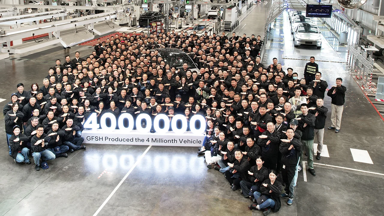 La Gigafactory Tesla di Shanghai ha prodotto 4 milioni di veicoli, l'inizio 6 anni fa