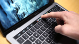 Qualcuno è riuscito a far girare DooM sulla Touch Bar del nuovo MacBook Pro