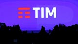 TIM, dipendenti rubavano dati dei clienti per rivenderli: 20 misure cautelari