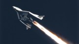 Virgin Galactic posticipa le prove di volo a causa della pandemia