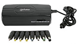 8 connettori e uscite variabili per un alimentatore da notebook multistandard