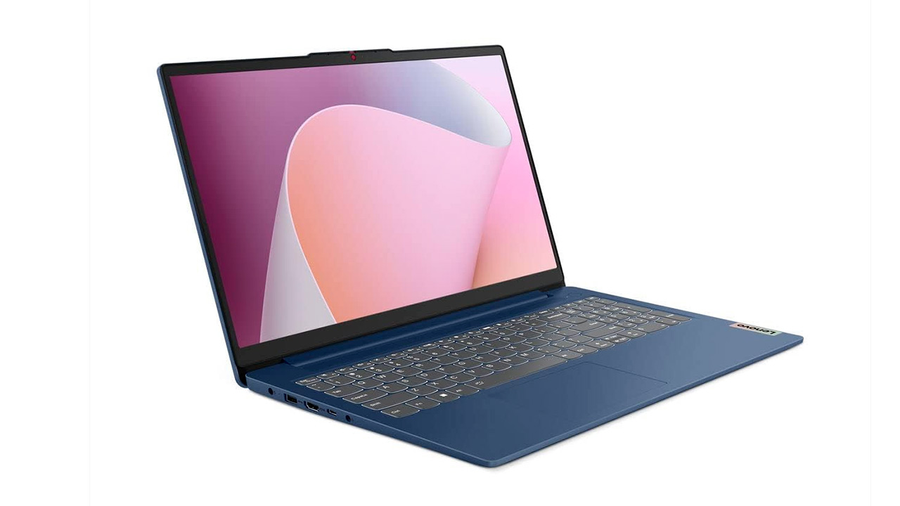 Ecco un bel PC portatile tuttofare Lenovo a 399, con 8GB di RAM e SSD 512GB, e con 50 in più...