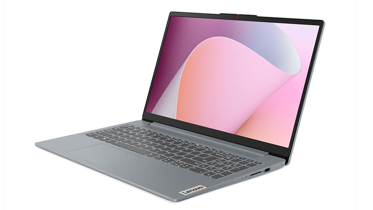 Lenovo IdeaPad Slim 3 con AMD Ryzen 7 7730U, 16GB RAM, 1TB SSD, torna a 699 come al Black Friday!