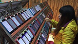 Chiusa una clickfarm con 400 iPhone e 300 mila schede SIM in Thailandia