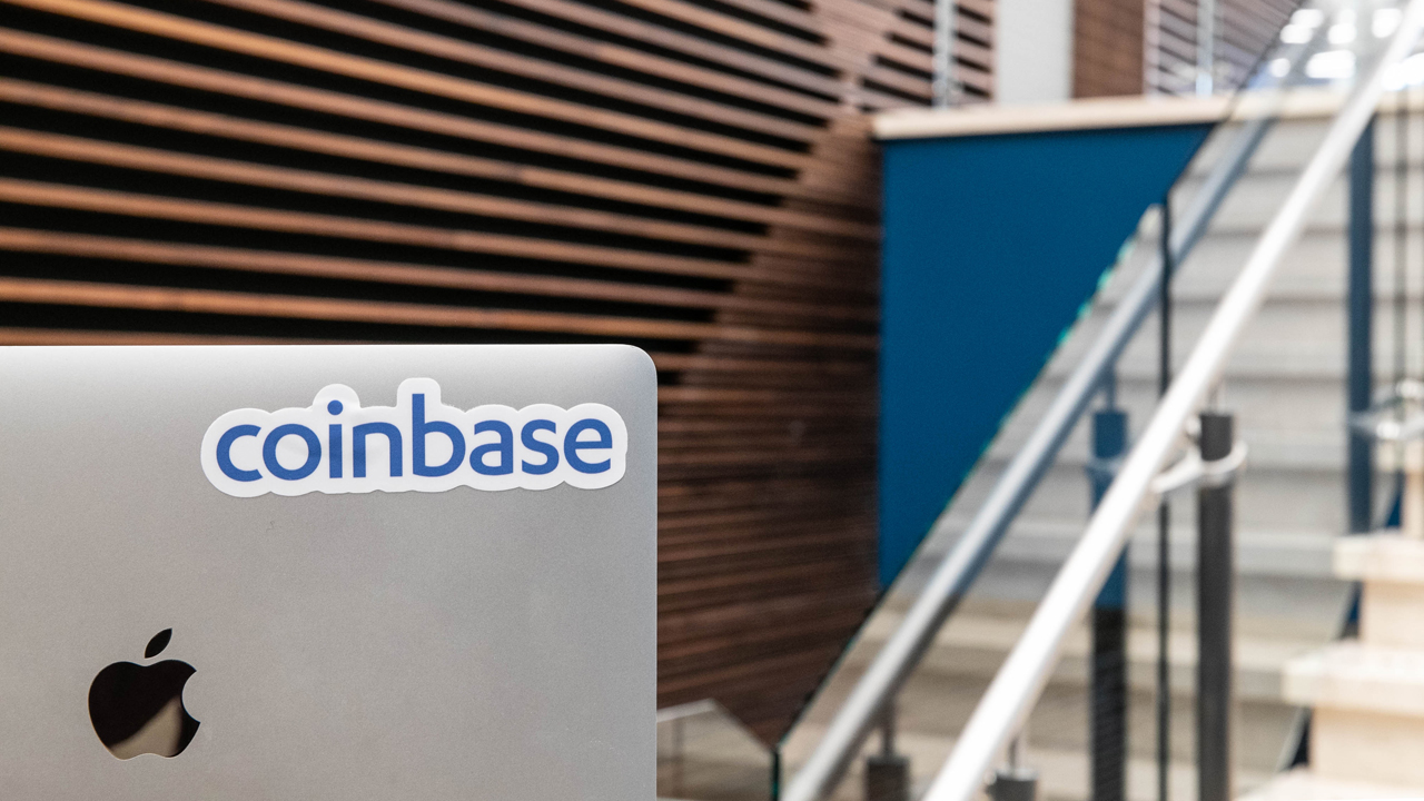 Febbre da criptovalute: Coinbase è l'app più scaricata su App Store in USA
