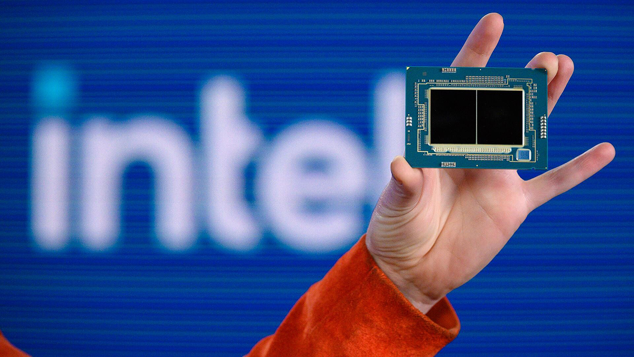 Intel Xeon: Sierra Forest con 144 E-core, il successore si chiama Clearwater Forest