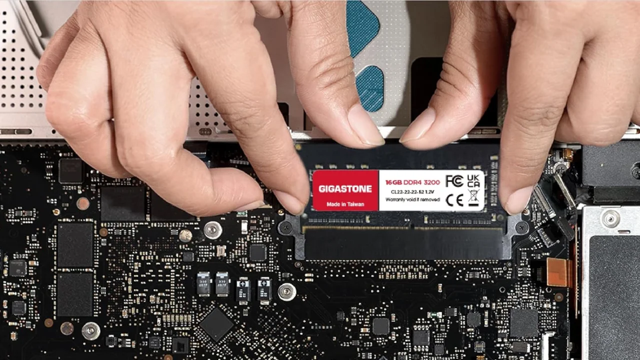 RAM per portatili e PC all-in-one in offerta: Corsair Vengeance DDR4 3200MHz da 32GB a 179,99€ contro le Gigastone a 202,80€