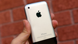 iPhone 8 avrà un design simile al primo iPhone di Steve Jobs