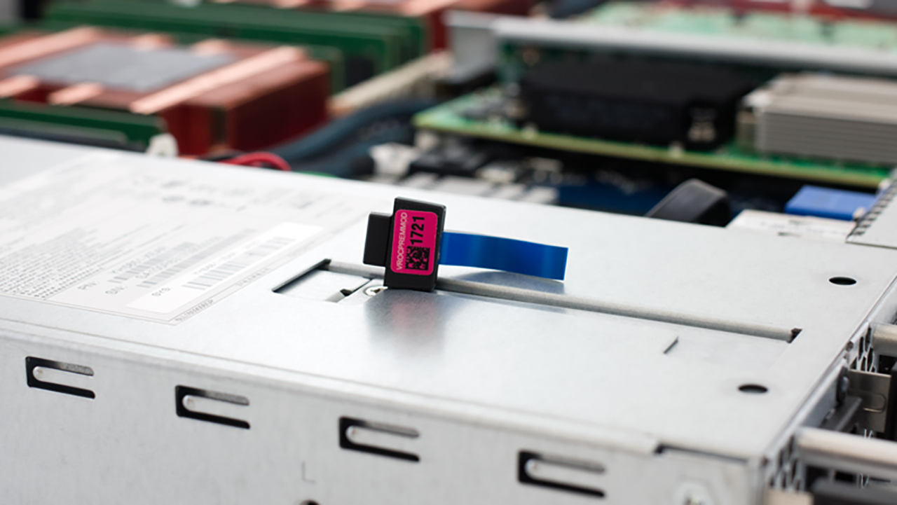 Intel virtual. Intel vroc. Intel Volume Management device. Virtual Raid on CPU. Intel® Volume Management device (VMD.