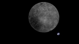 La faccia nascosta della Luna e la Terra: la foto del satellite cinese