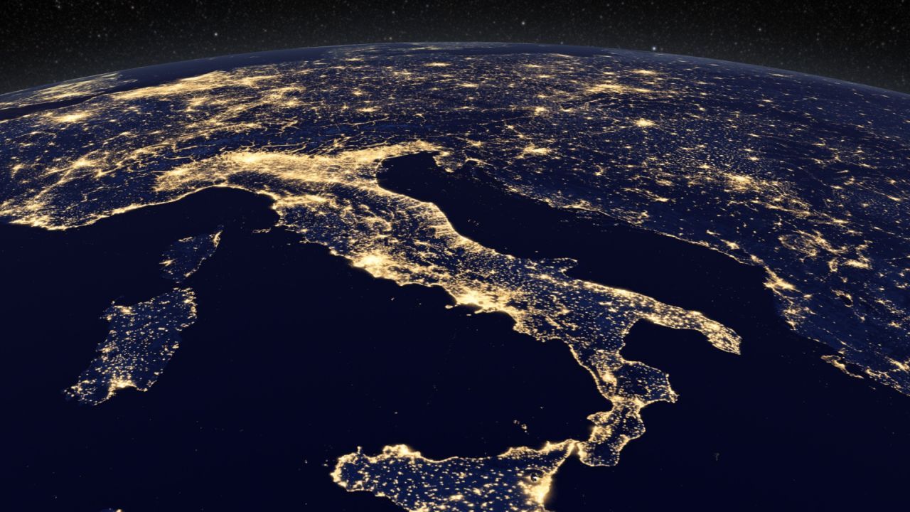 Il Governo annuncia la Strategia per le tecnologie quantistiche... senza una strategia