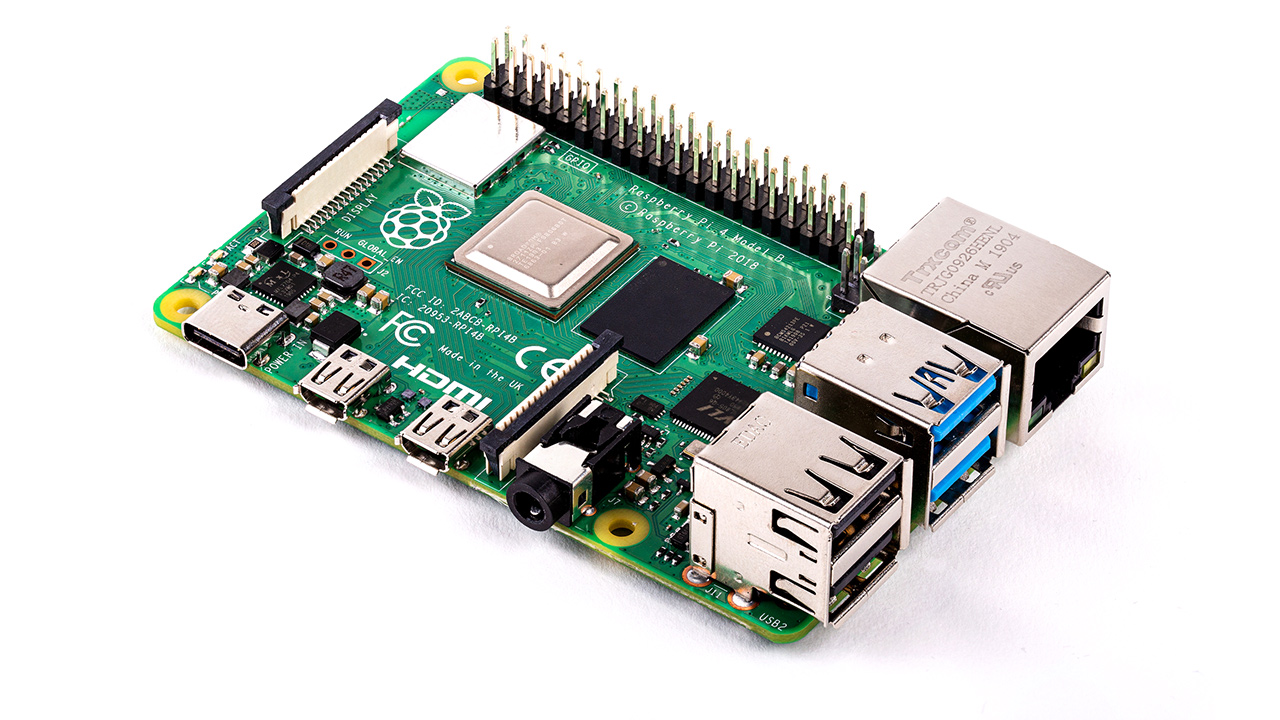 Raspberry Pi alza ancora i prezzi: Pi 5 da 16GB sfiora i $400, nasce il Pi 4 da 3GB