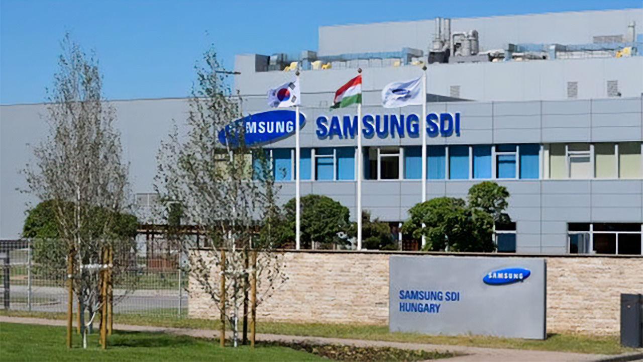 Le batterie per il SUV elettrico compatto Kia QV saranno prodotte in Europa (da Samsung)