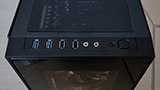 Sharkoon TG5 RGB: case con pannello in vetro temperato a meno di 100 Euro
