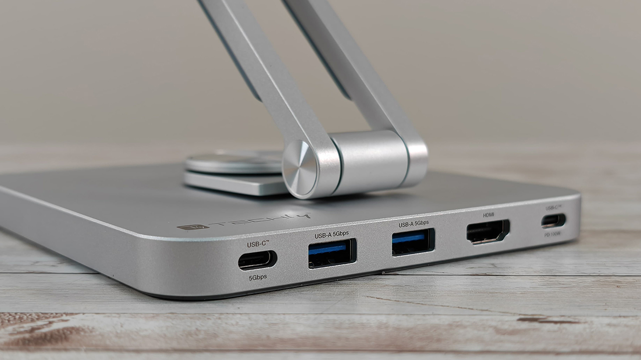 USB C Docking Station, 8 in 1 Tipo C a PD USB 3.0 USB2.0 Dock di Espansione 4K HD in Lega di Alluminio Shell Memory Card HDMI RJ45 Dock