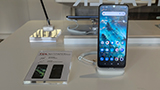 TCL: tecnologia NXTPaper in arrivo anche sugli smartphone e occhiali con traduzione simultanea