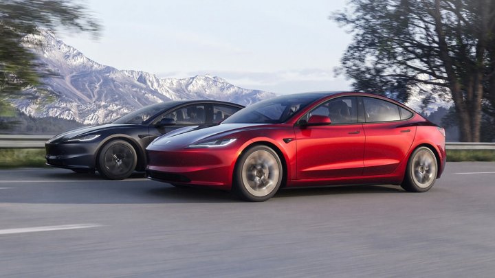 Pressioni di Donald Trump dietro la svolta di Tesla: i chip AI6.5 potrebbero finire a Intel