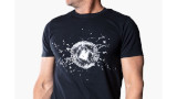 Tesla trasforma in T-Shirt l'imbarazzante disavventura con i vetri del Cybertruck