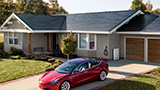 Tesla Solar Glass, ecco il nuovo tetto fotovoltaico V3. Prezzo base: 34 mila dollari 
