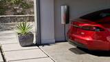 Tesla ha comprato la tedesca Wiferion: la ricarica domestica sar&agrave; davvero senza fili?  