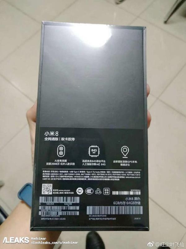 280518_XiaomiMi8_1.jpg