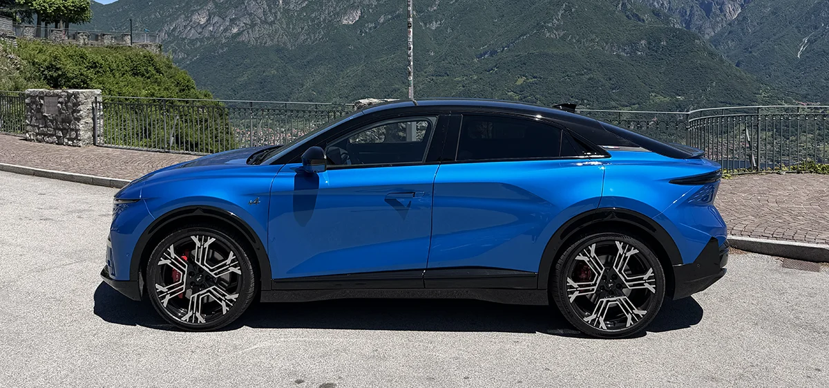 Alpine A390 GT test drive