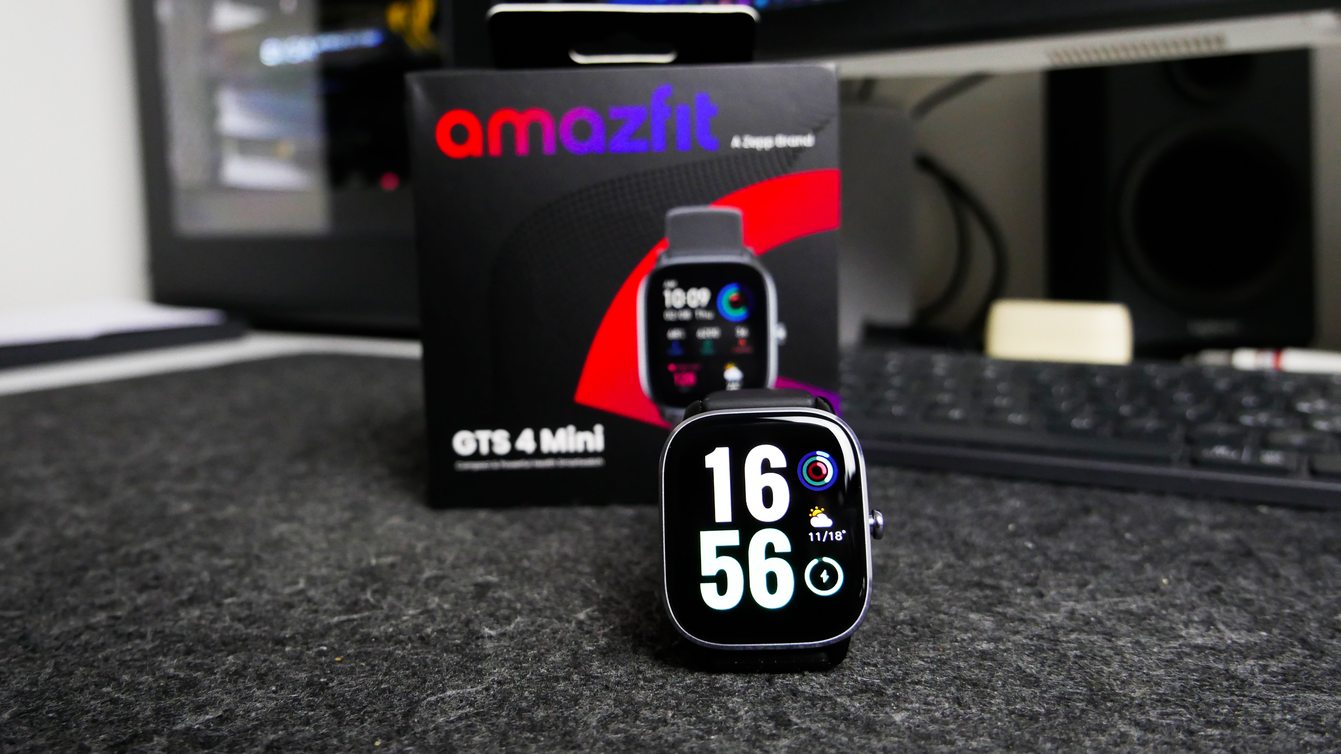 Amazfit GTS 4 Mini piccolo leggero ma ben fatto La recensione