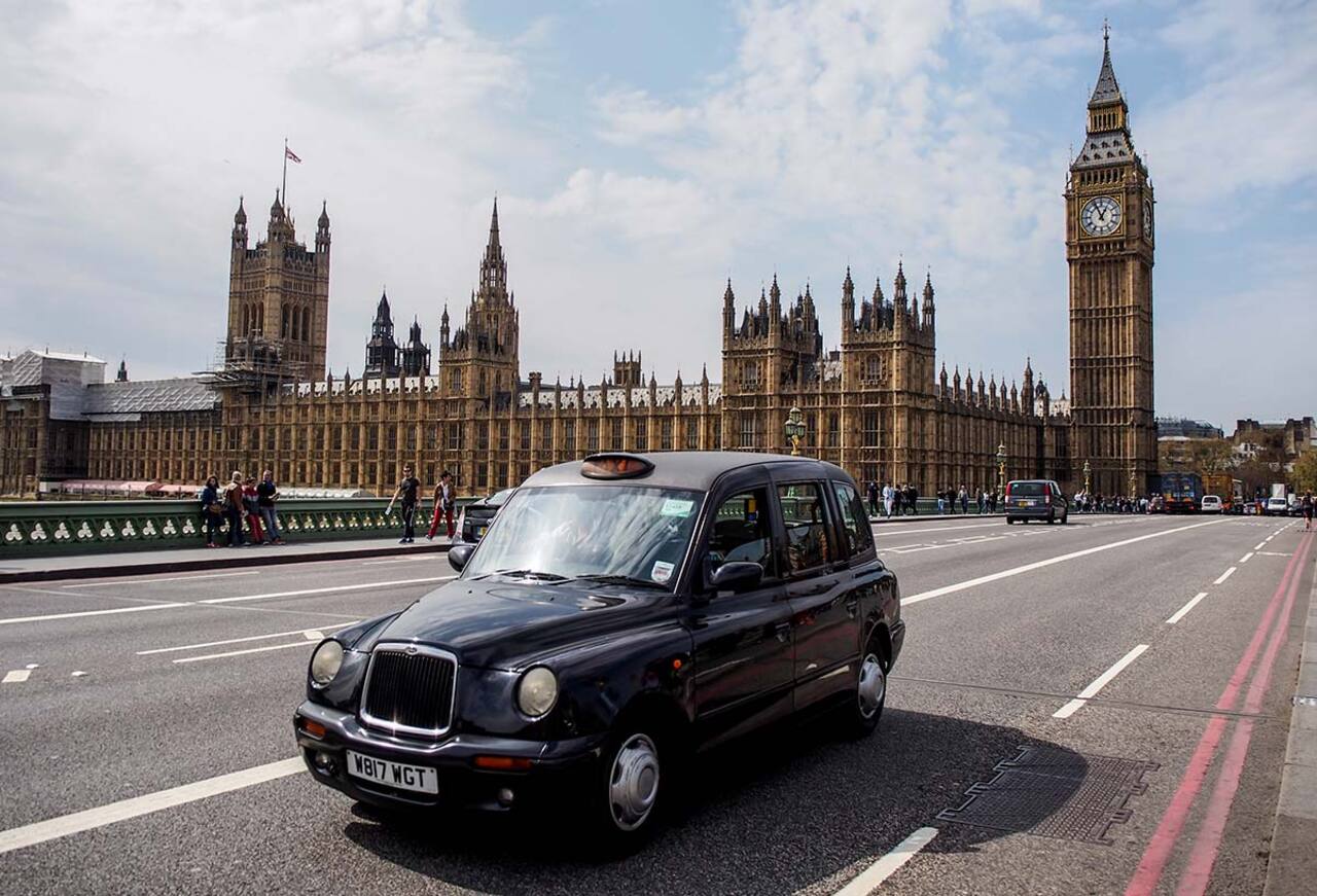 I taxi neri di Londra diventano elettrici