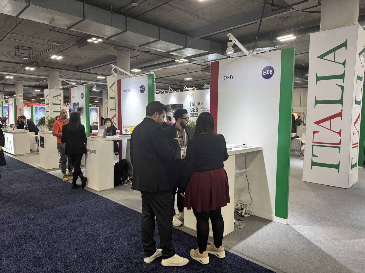 CES-2025-startup_12