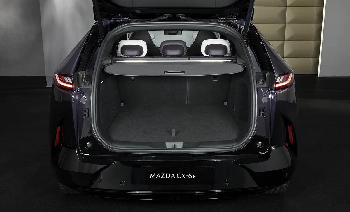 Mazda CX-6e