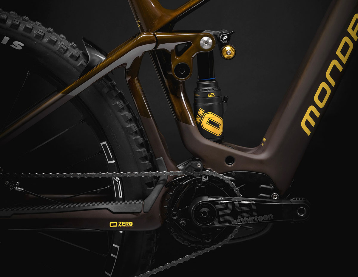 Crafty Carbon XR LTD