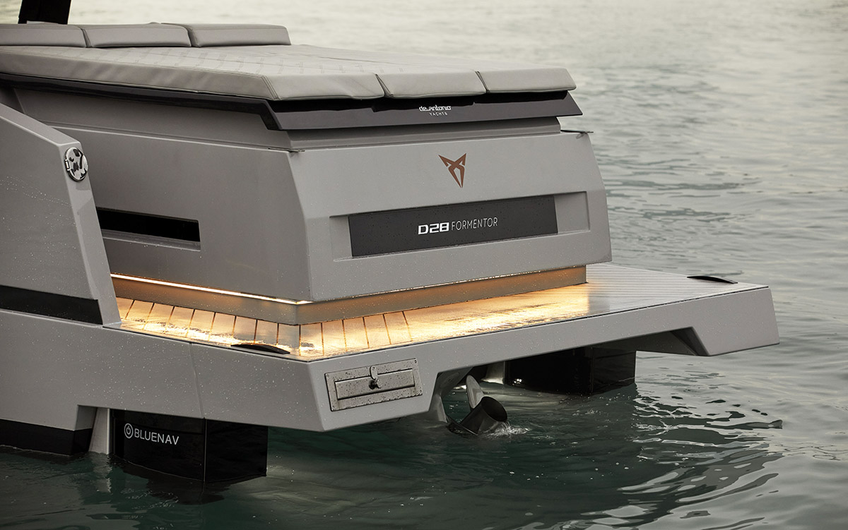 D28 Formentor e-HYBRID