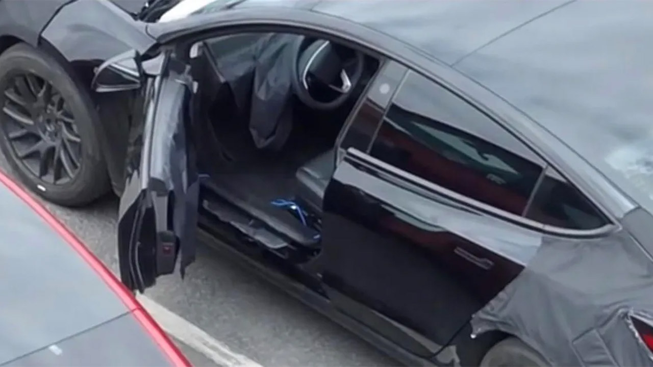 Tesla Model 3 new wheel