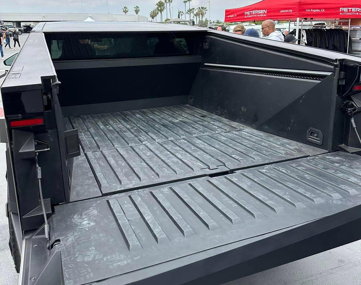 Tesla Cybertruck