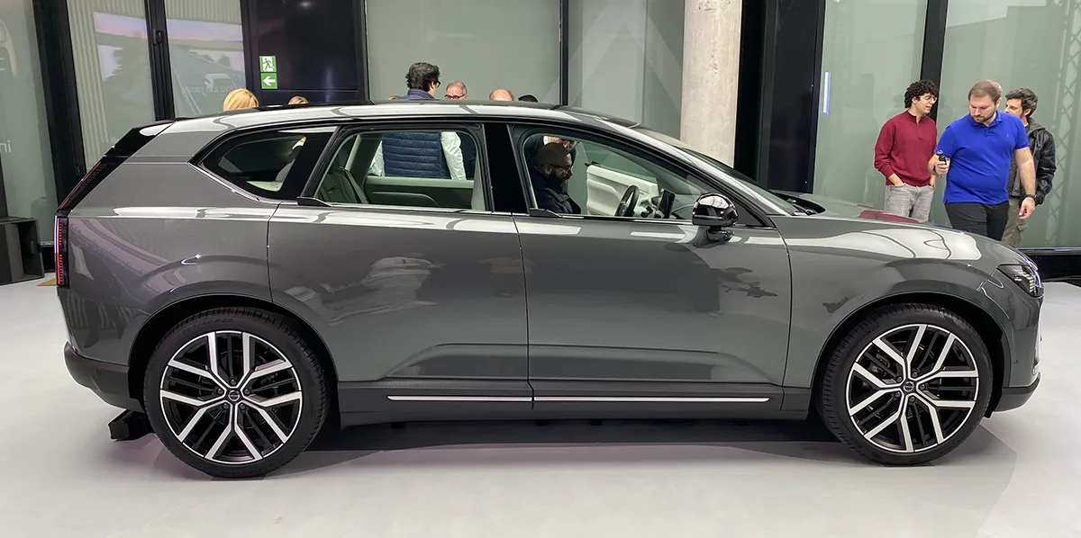 Volvo EX60