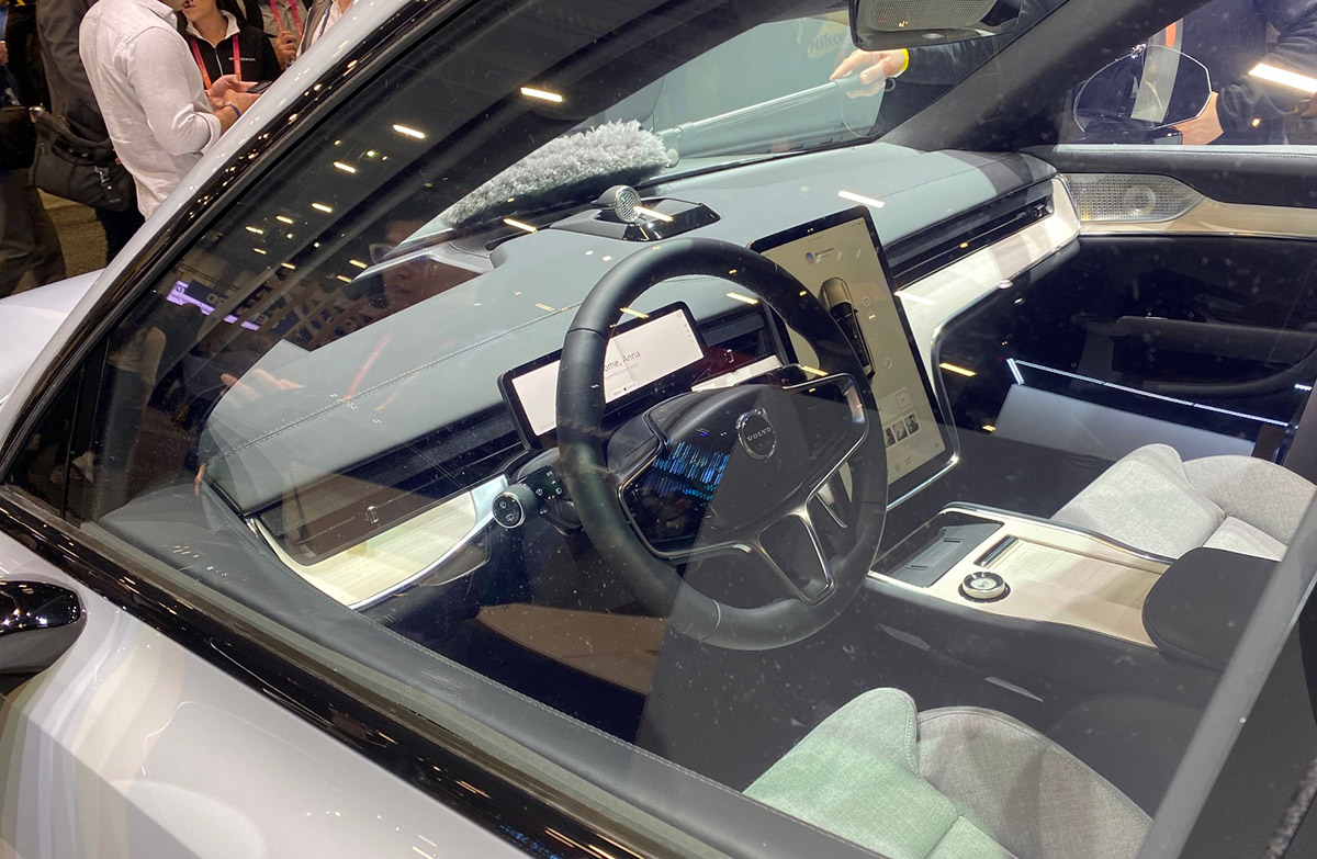 Volvo EX90
