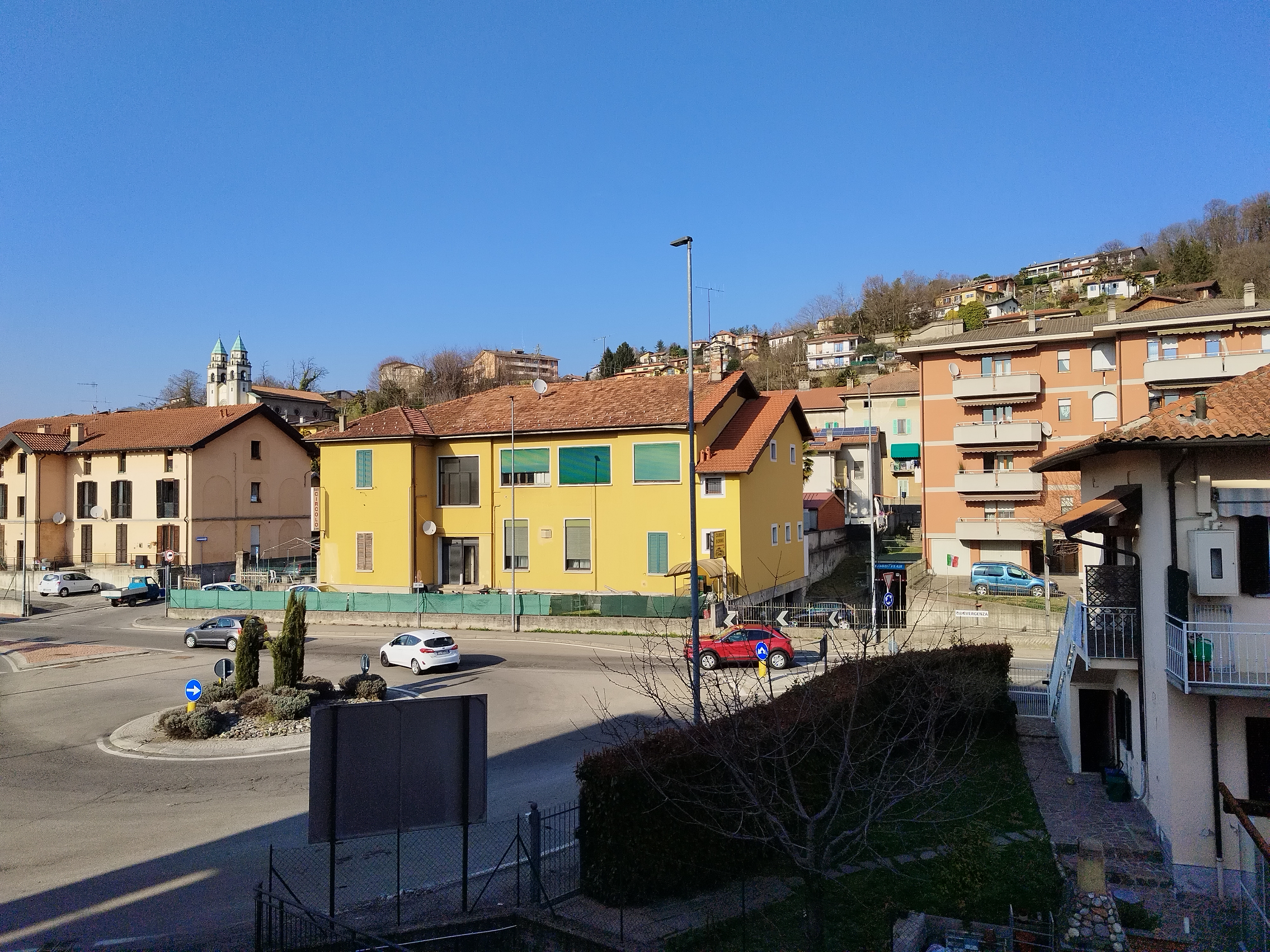 + Immagine ingrandita +