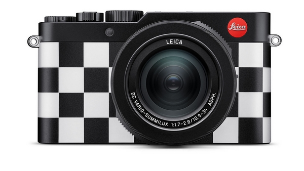 Leica D-Lux-7 Vans