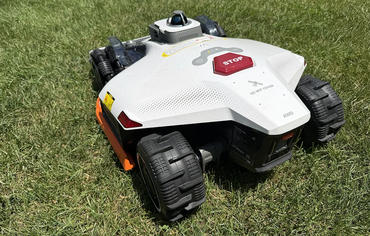 Mammotion Luba 3 AWD