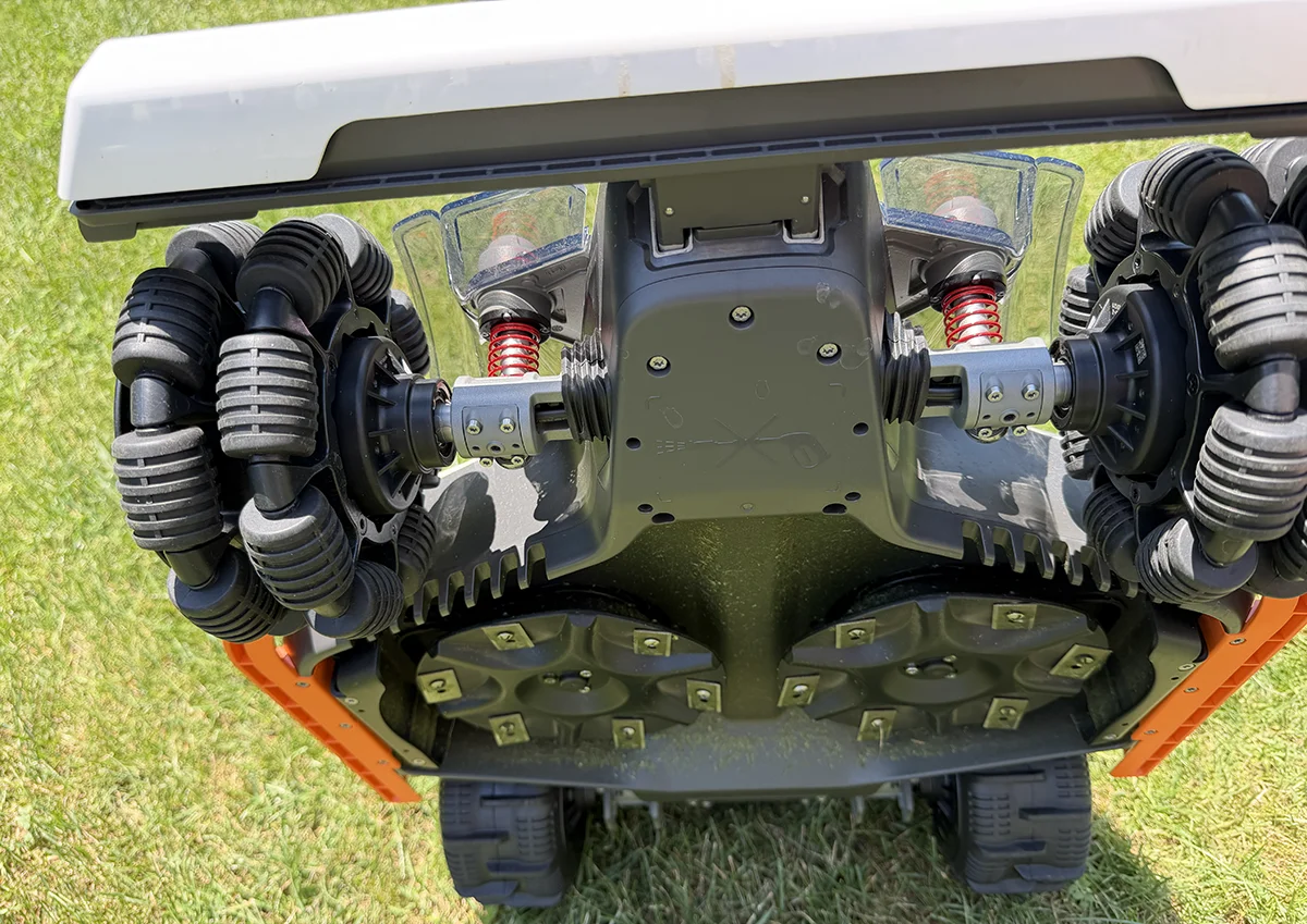 Mammotion Luba 3 AWD